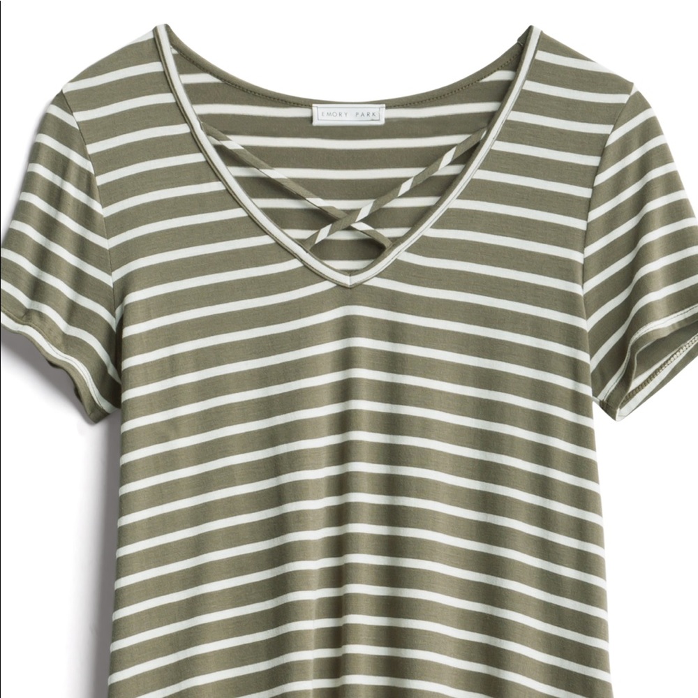 Perfect tee for casual days!